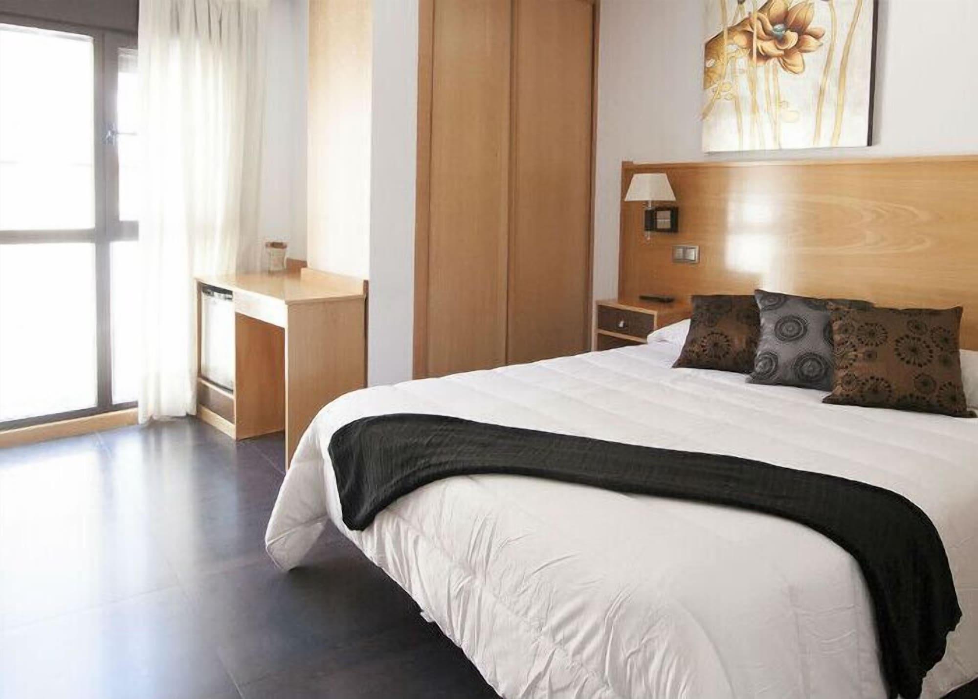 Hotel Real De Илескас Екстериор снимка