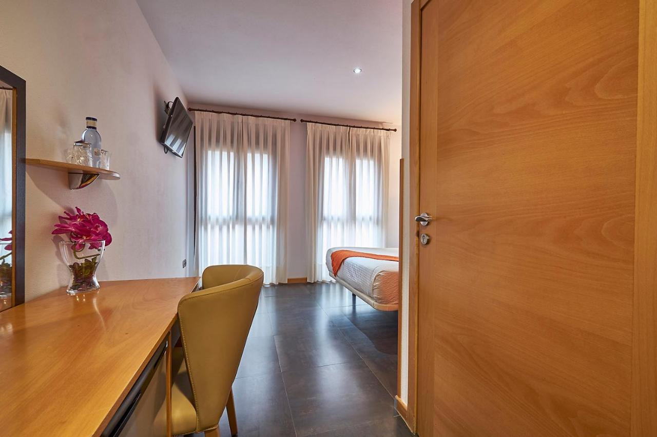 Hotel Real De Илескас Екстериор снимка