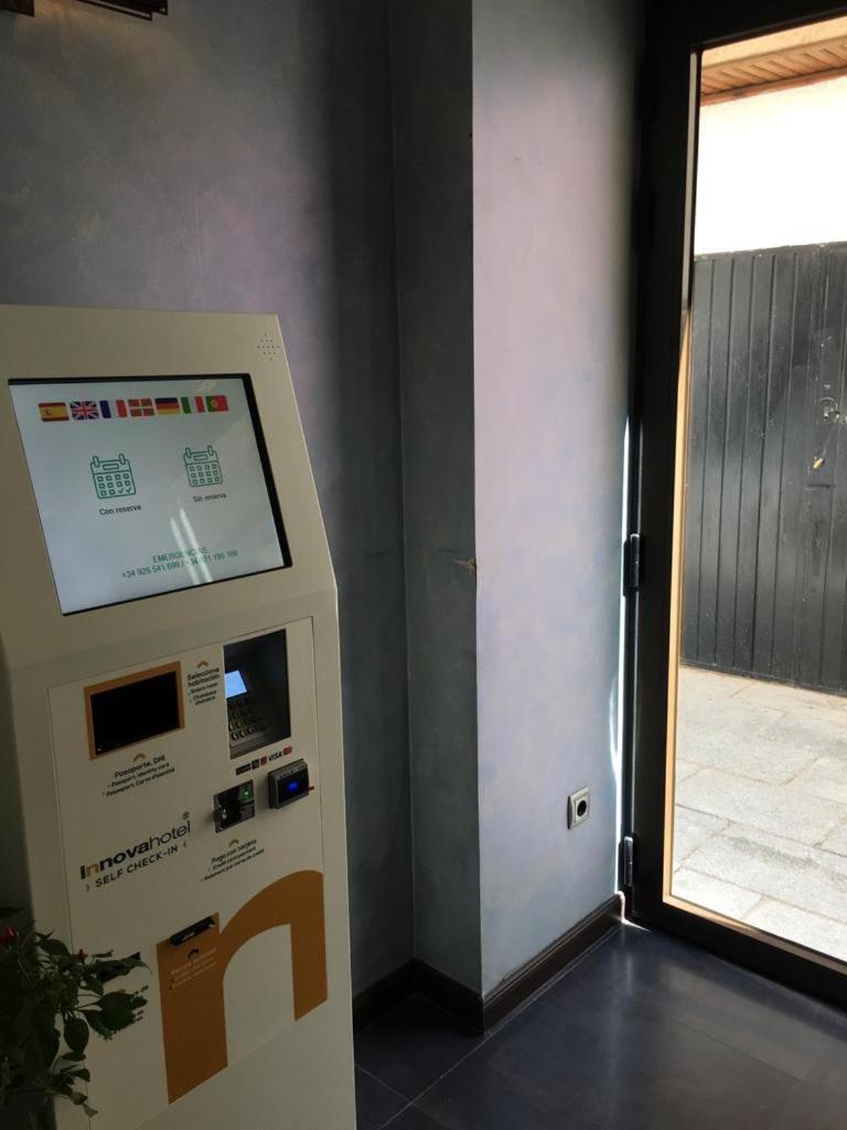 Hotel Real De Илескас Екстериор снимка